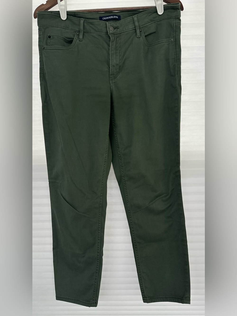 Calvin Klein Ankle Skinny Jeans – Women’s Size 12 – Olive Green Wash